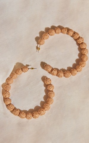 Beige Pretty Little Thing Natural Raffia Ball Large Hoop Jewelry | JMBGWLN-56