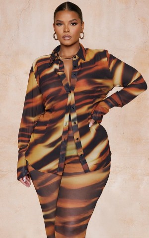 Brown Pretty Little Thing Plus Tiger Printed Fitted Chiffon Plunge Shirts | YWCZFTN-56