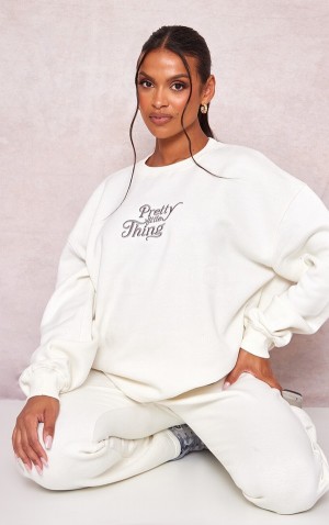 Cream Pretty Little Thing Maternity Plt EmbroideOversized Sweatshirts | WGRCEUJ-62