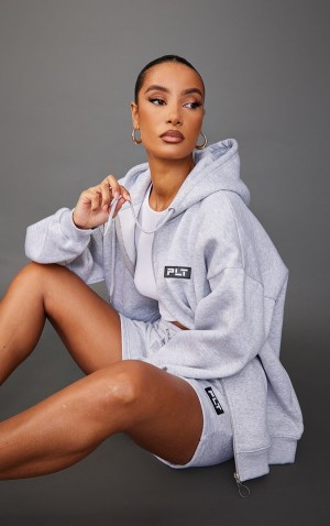 Grey Pretty Little Thing Ash Badge Oversized Zip Up Hoodie | HWUIPKA-50