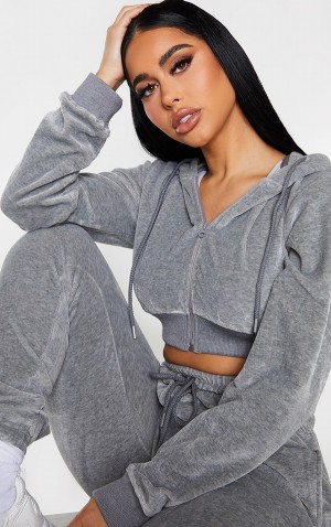 Grey Pretty Little Thing Shape Velour Extreme Crop Sweatshirts | HYINUQX-93