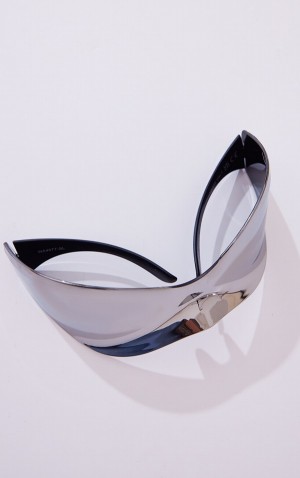 Silver Pretty Little Thing Extreme Visor Shield Sunglasses | XZIQSPD-76