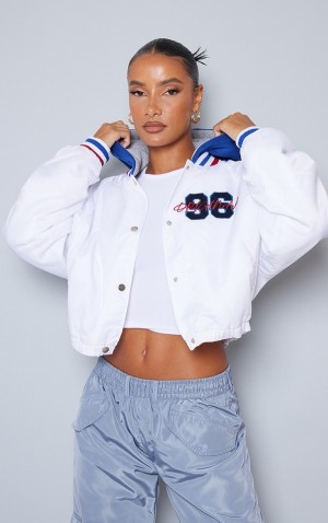 White Pretty Little Thing Contrast Jersey Hooded Cropped Nylon Bomber Jackets | CKVWIST-19