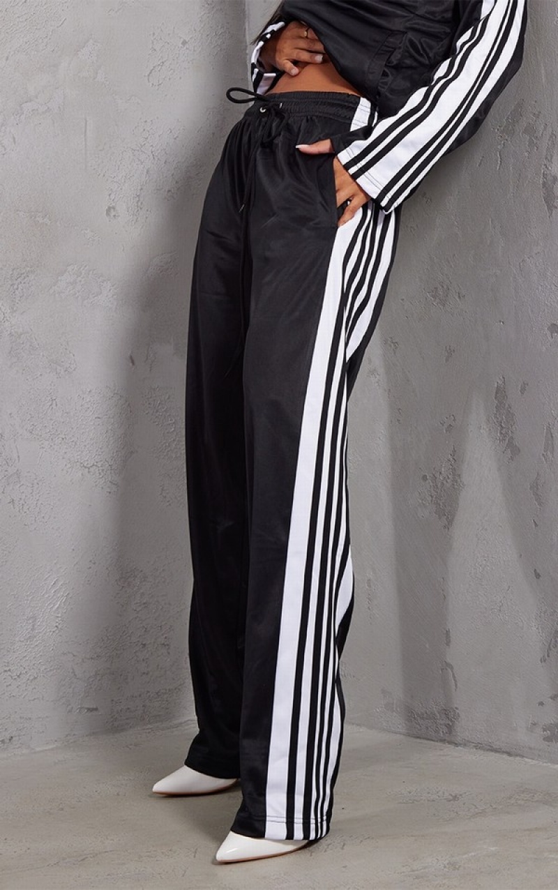 Black Pretty Little Thing Double Stripe Tricot Sweatpants | AVPFTZK-17