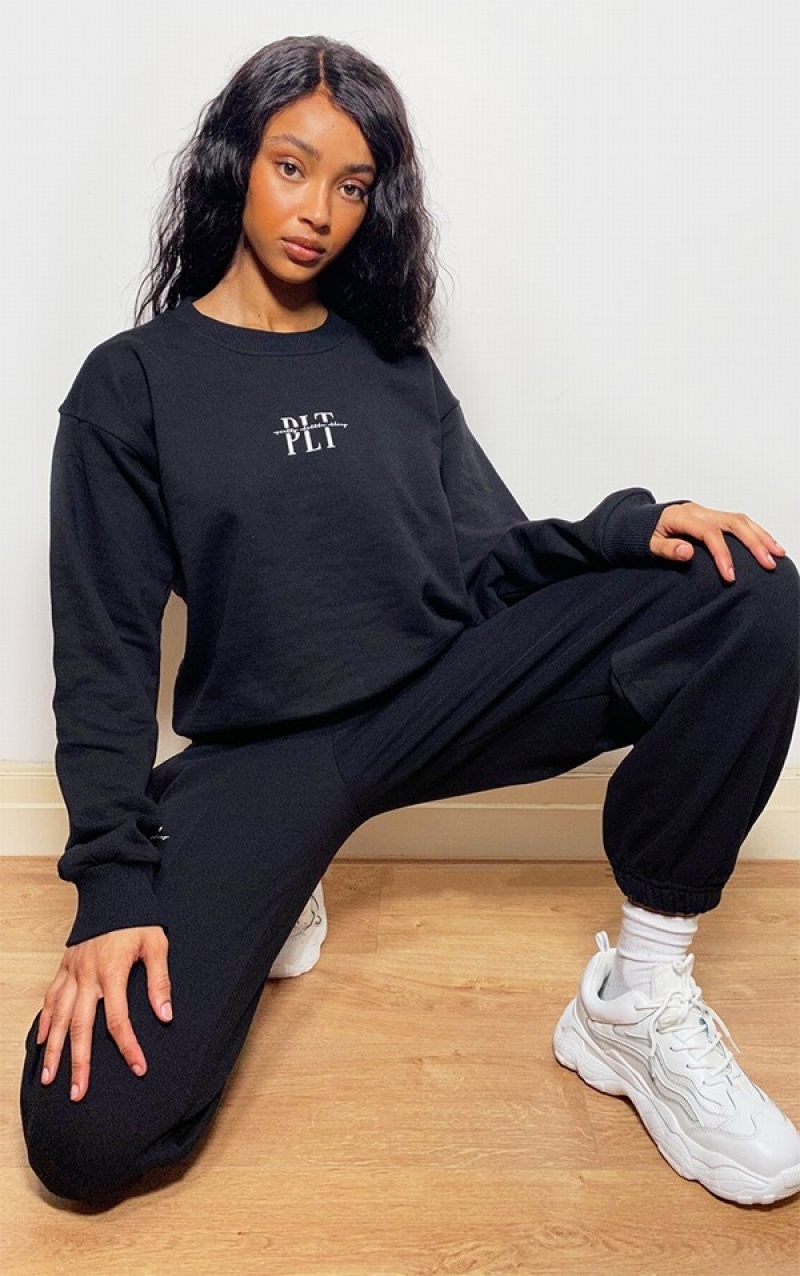 Black Pretty Little Thing Graphic Printer Sweatshirts | CPGVLYJ-59