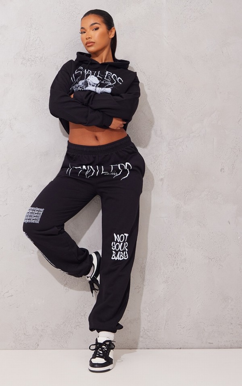 Black Pretty Little Thing Heartless Graphic Printed Sweatpants | LYVEBAS-62