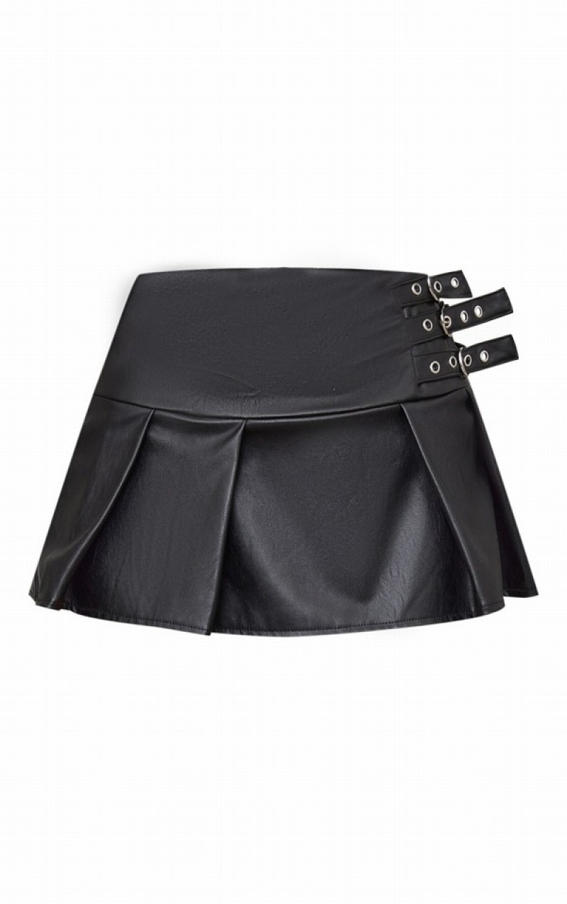 Black Pretty Little Thing Petite Micro Pu Pleated Skirts | VNRJEIA-50