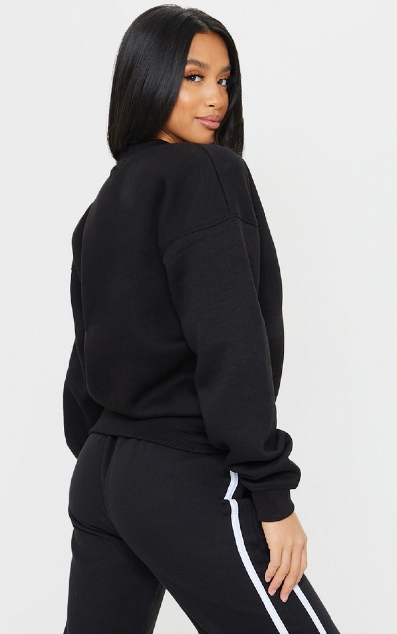 Black Pretty Little Thing Petite Ultimate Oversized Crewneck Sweatshirts | OJZWAYI-49