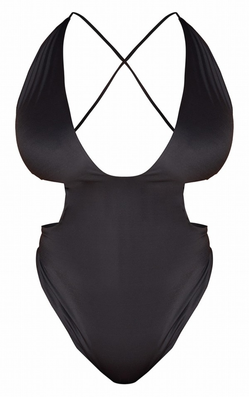 Black Pretty Little Thing Plus Cross Front Cut Out Swimsuits | KHGBMYL-08