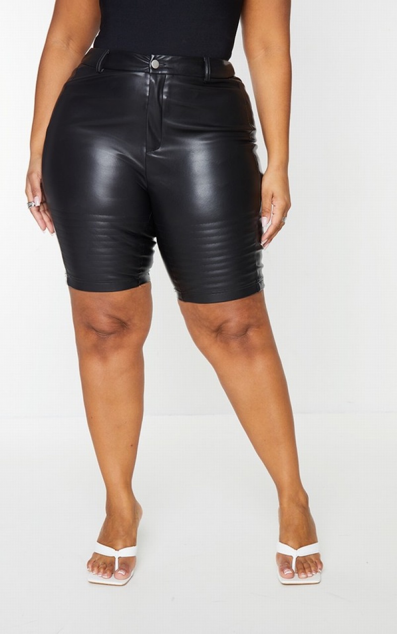 Black Pretty Little Thing Plus Faux Leather TailoSeam Detail Shorts | KUZWMNT-07