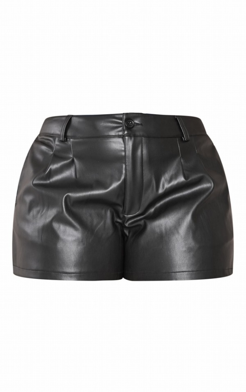 Black Pretty Little Thing Plus Faux Leather Floaty Shorts | OBKNXSF-52