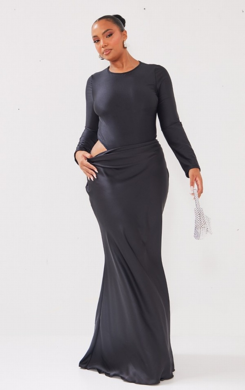 Black Pretty Little Thing Plus Satin Cowl Maxi Skirts | PLNMKHR-63