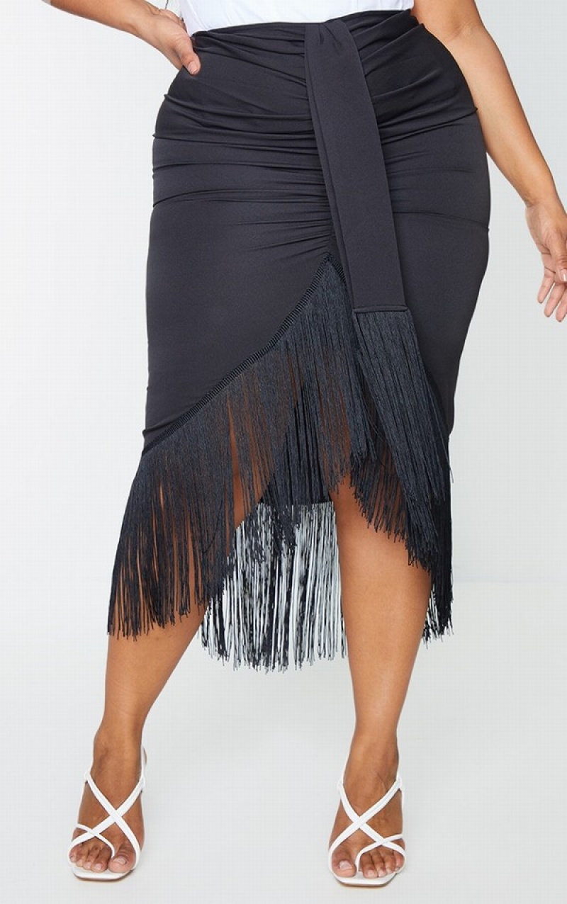 Black Pretty Little Thing Plus Tassel Hem Skirts | SVMDNCU-12