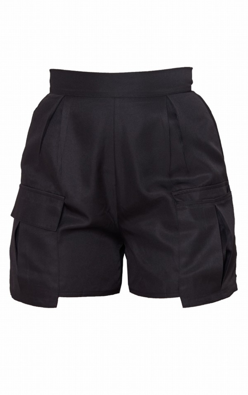 Black Pretty Little Thing Pocket Detail Cargo Shorts | DLKMJAG-49