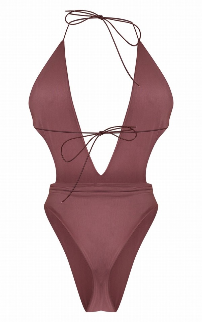 Chocolate Pretty Little Thing Cut Out Detail Swimsuits | ELZKNRD-63