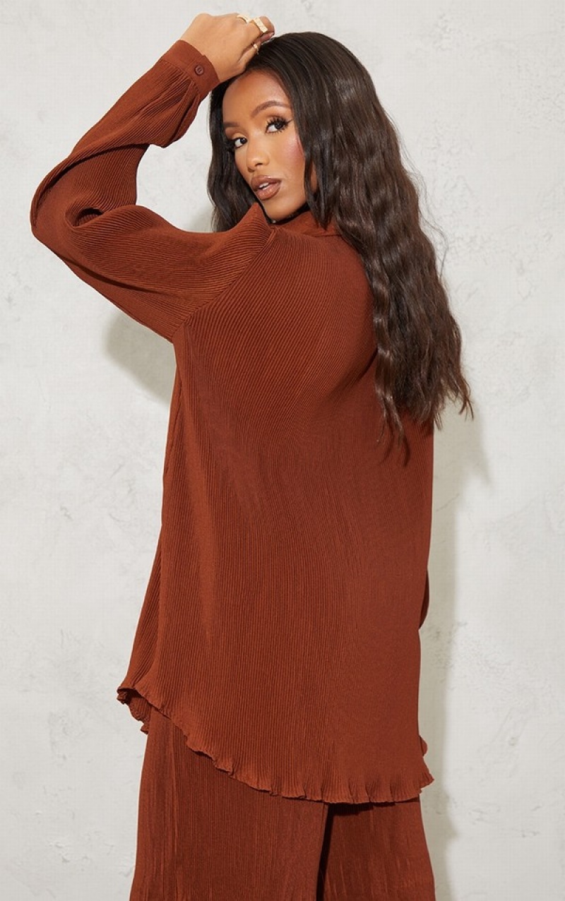 Chocolate Pretty Little Thing Petite Plisse Oversized Cuff Detail Shirts | AOPNRWG-38