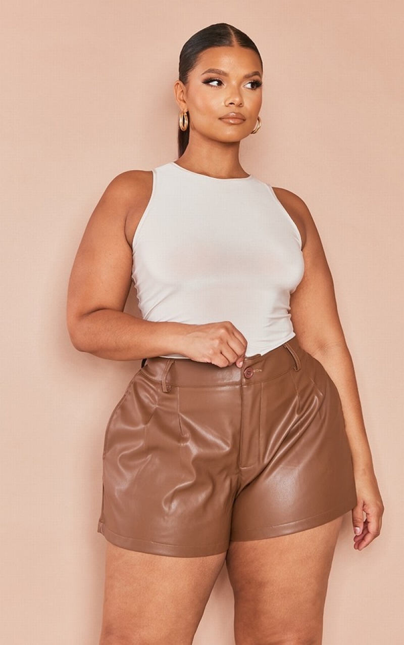 Chocolate Pretty Little Thing Plus Faux Leather Floaty Shorts | AYJQEKN-85