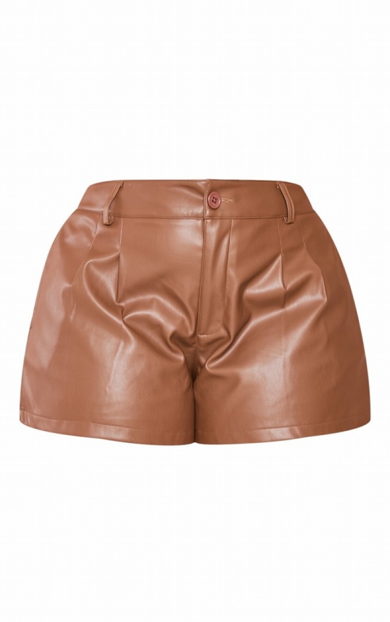 Chocolate Pretty Little Thing Plus Faux Leather Floaty Shorts | AYJQEKN-85