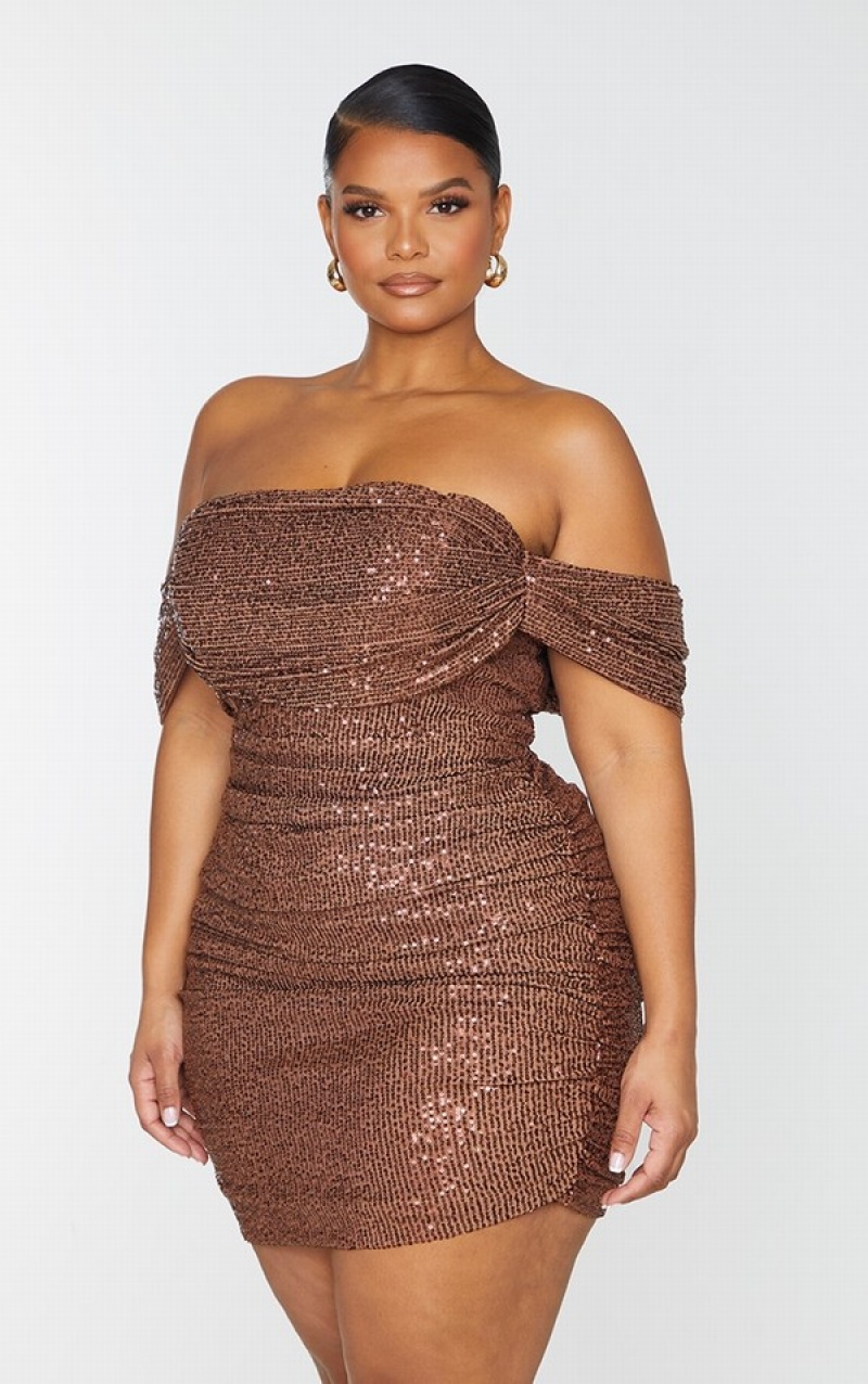 Chocolate Pretty Little Thing Plus Sequin Bardot Bodycon Dresses | RTCMVXI-62