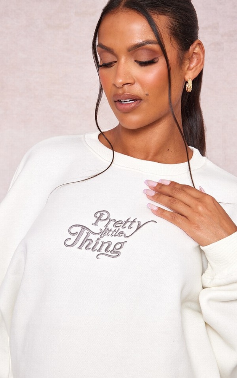 Cream Pretty Little Thing Maternity Plt EmbroideOversized Sweatshirts | WGRCEUJ-62