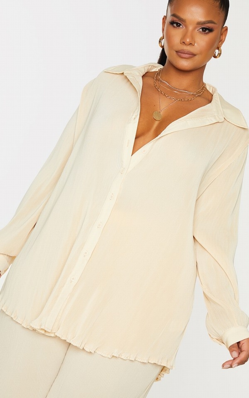 Cream Pretty Little Thing Plus Cream Plisse Button Front Oversized Shirts | UNSMVWE-21