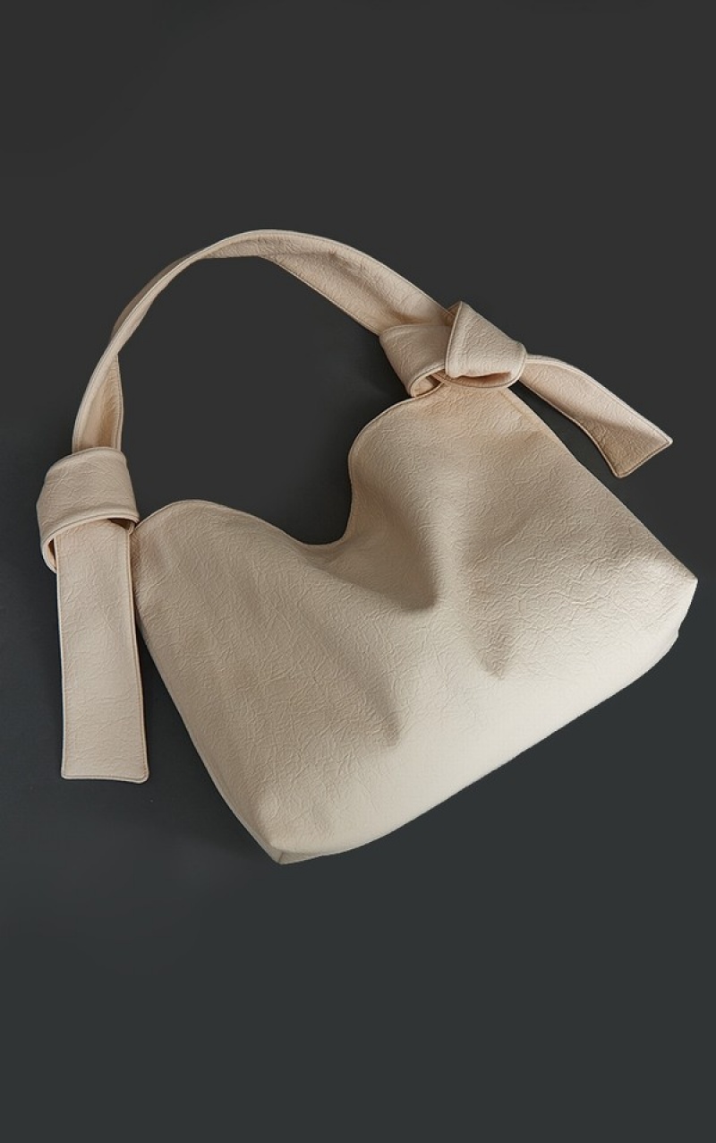 Cream Pretty Little Thing Super Oversized Knot Shopper Handbag | FYHVSRW-26