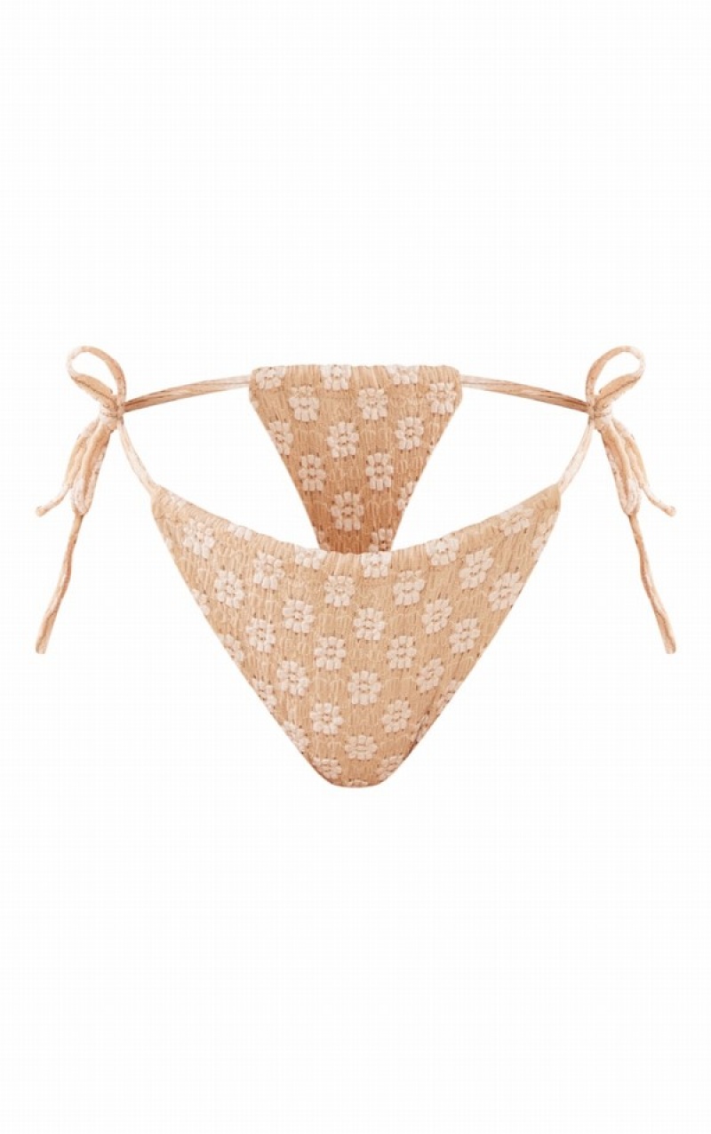 Cream Pretty Little Thing TextuFlower Print Tie Side Bikini Bottoms | UVTYFZR-01