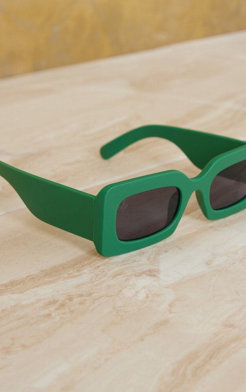 Green Pretty Little Thing Jeepers Peepers Matt Rectangular Sunglasses | QRLWVBH-80