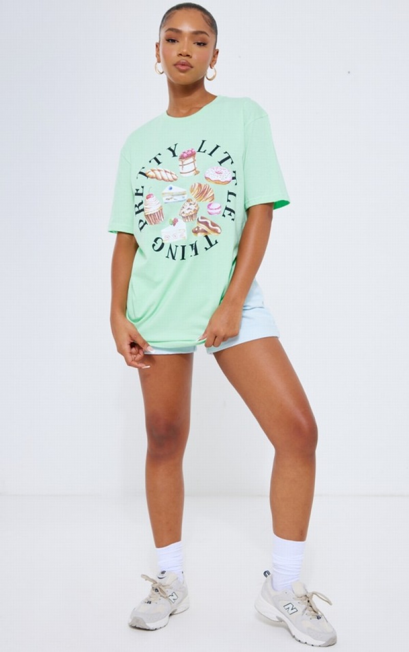 Green Pretty Little Thing Pastel Dessert Print Oversized T-shirts | PVAHYRE-08