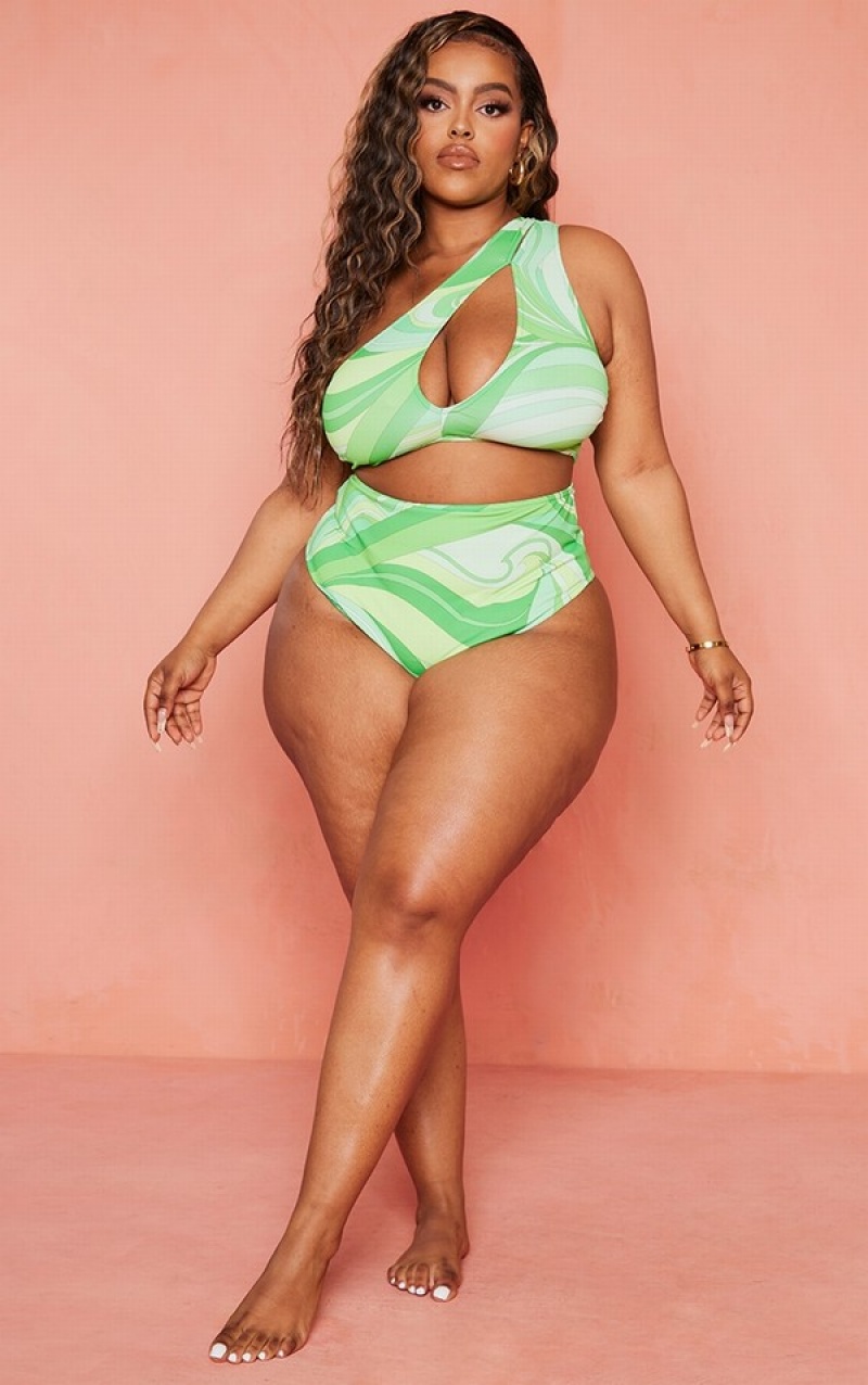 Green Pretty Little Thing Plus Printed High Waisted Bikini Bottoms | TWKEHOJ-17