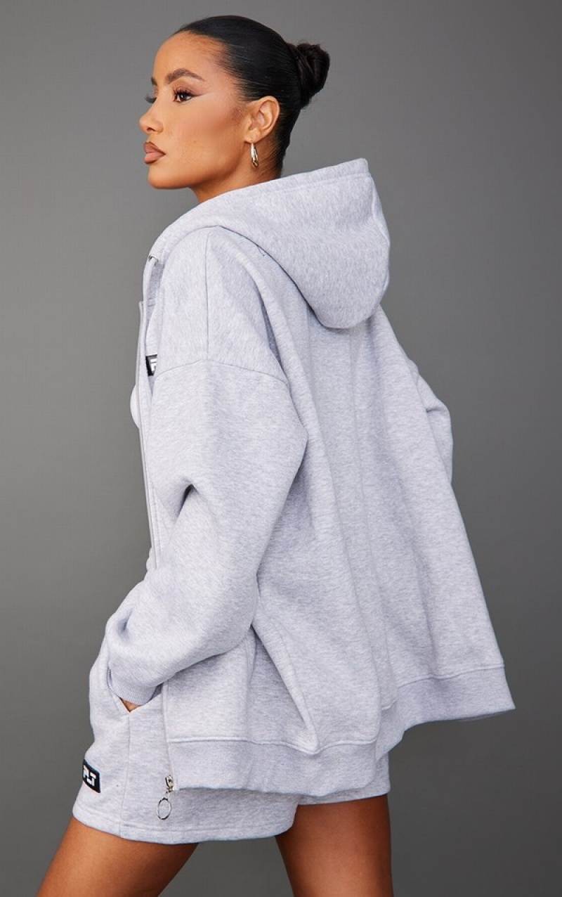 Grey Pretty Little Thing Ash Badge Oversized Zip Hoodie | TWYPJZE-48