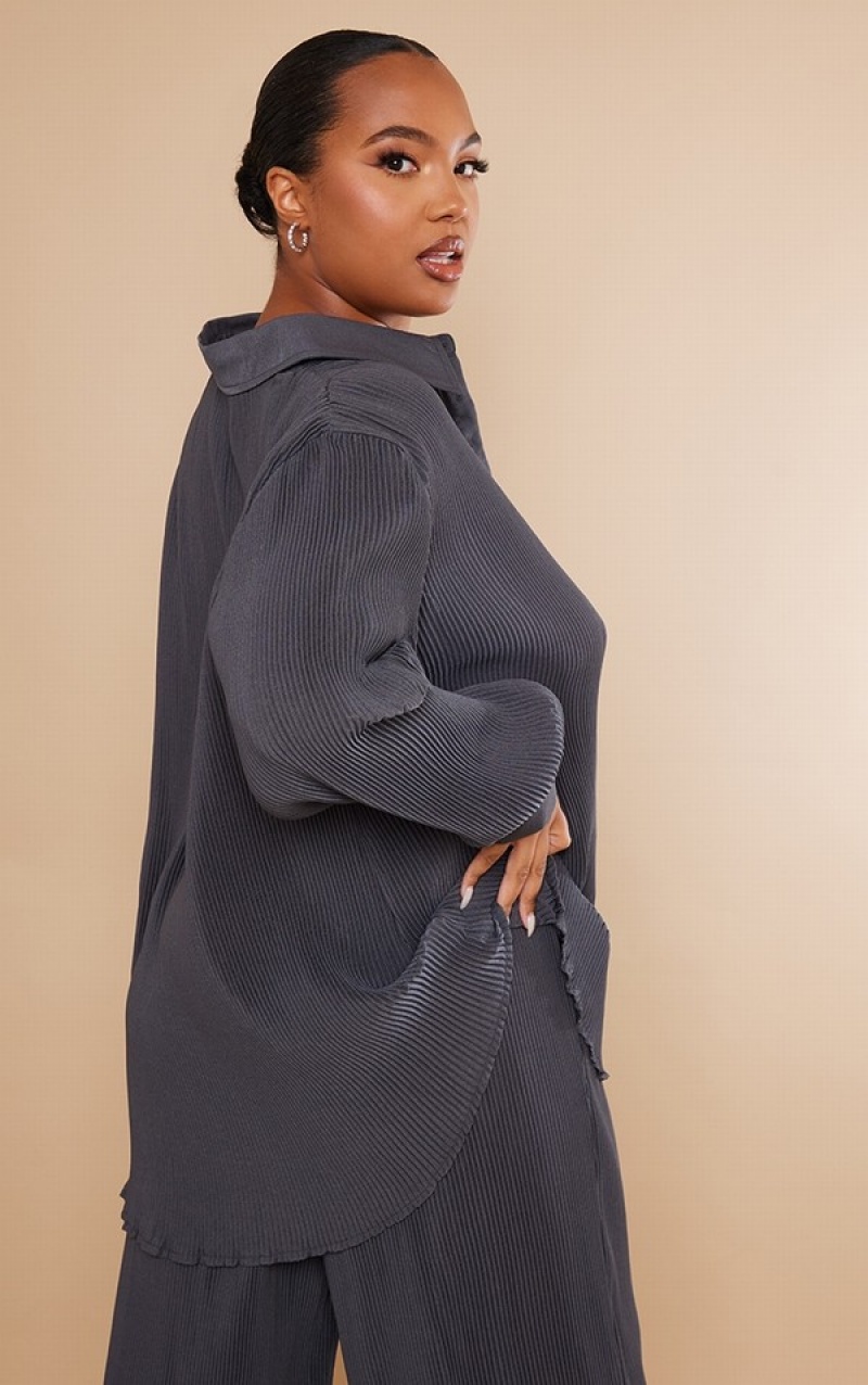 Grey Pretty Little Thing Plus Charcoal Plisse Button Front Oversized Shirts | NTWKFSD-93