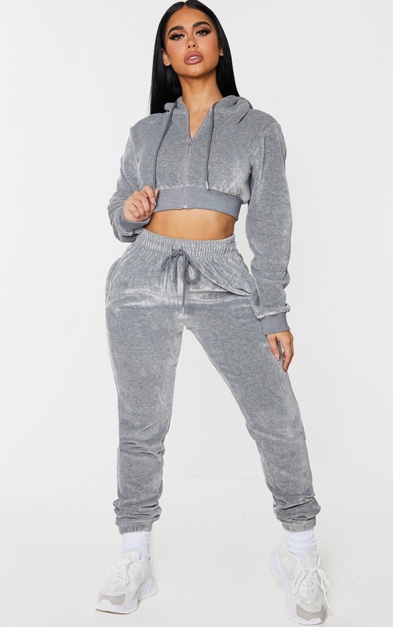 Grey Pretty Little Thing Shape Velour Extreme Crop Sweatshirts | HYINUQX-93