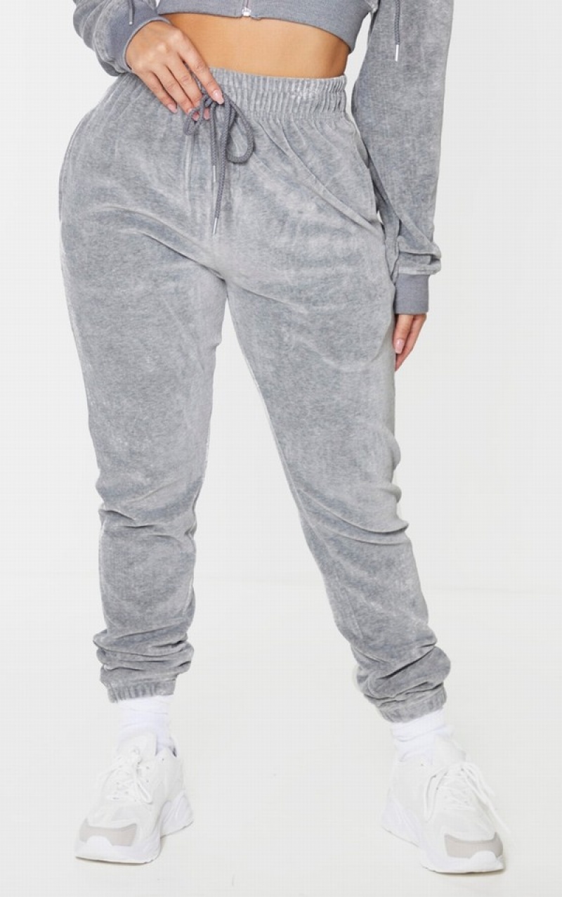 Grey Pretty Little Thing Shape Velour Skinny Sweatpants | VGNOLYU-72