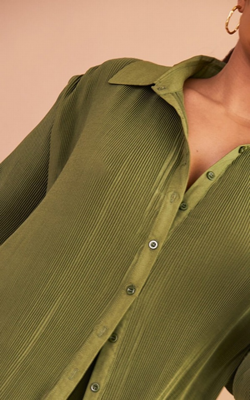 Khaki Pretty Little Thing Plus Plisse Button Front Oversized Shirts | JWRCFZY-94