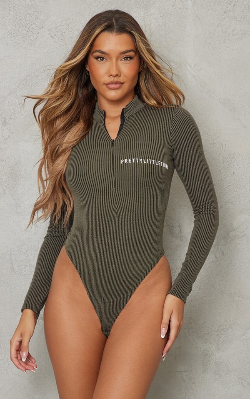 Khaki Pretty Little Thing Two Tone Crinkle Rib Half Zip Bodysuits | HPGXQWZ-42