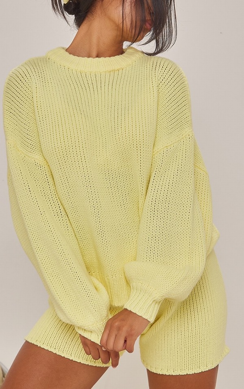 Lemon Pretty Little Thing Lemon Chunky Knit Shorts | PRFCOLM-98