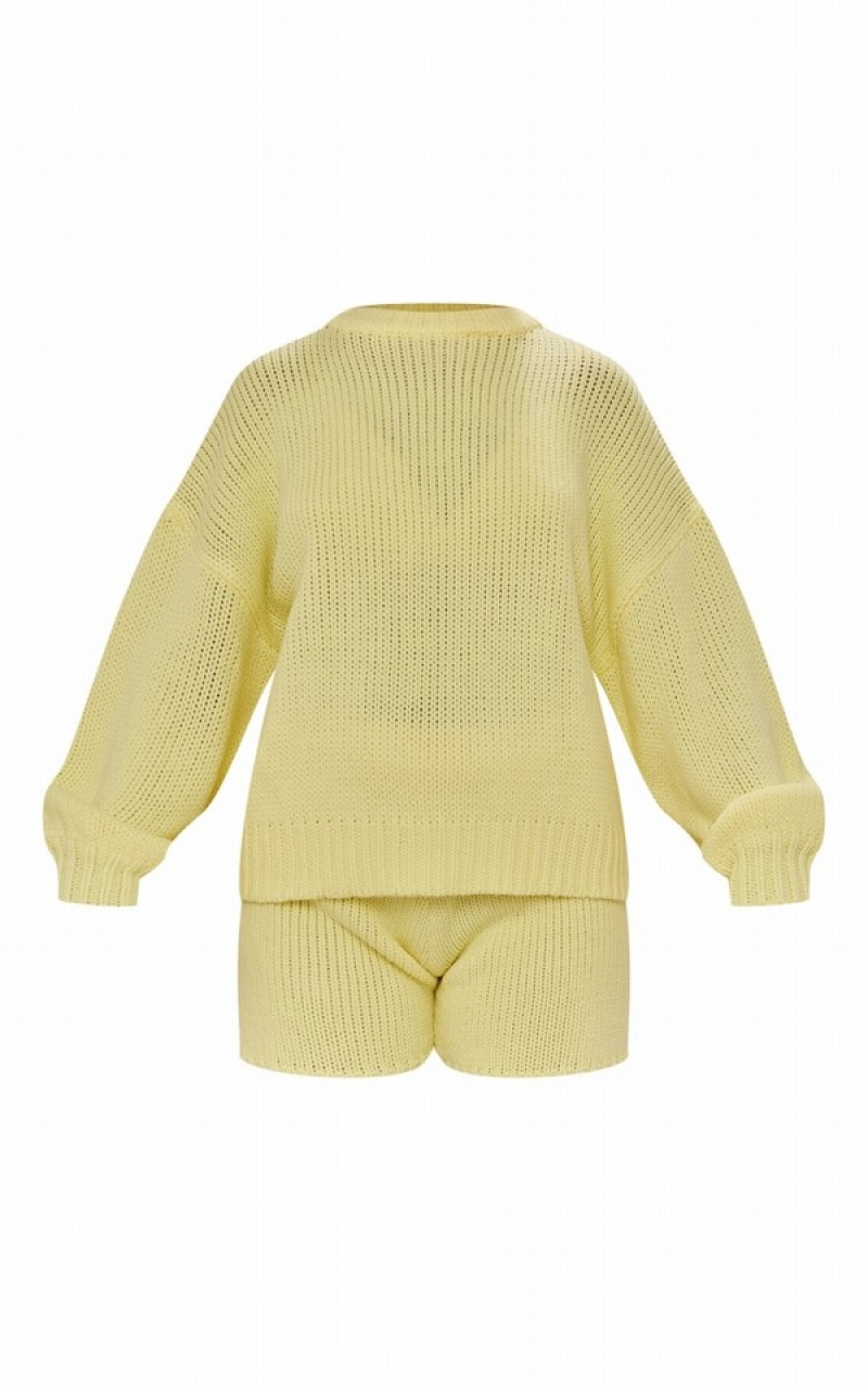 Lemon Pretty Little Thing Lemon Chunky Knit Shorts | PRFCOLM-98