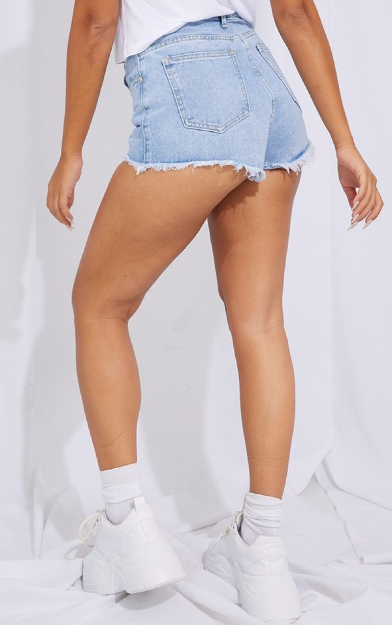 Light Blue / Wash Pretty Little Thing Petite Wash Frayed Hem Shorts | LPFQEYO-68