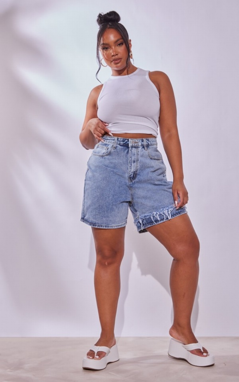 Light Blue / Wash Pretty Little Thing Plus Wash Distressed Longline Shorts | OISXDVJ-05