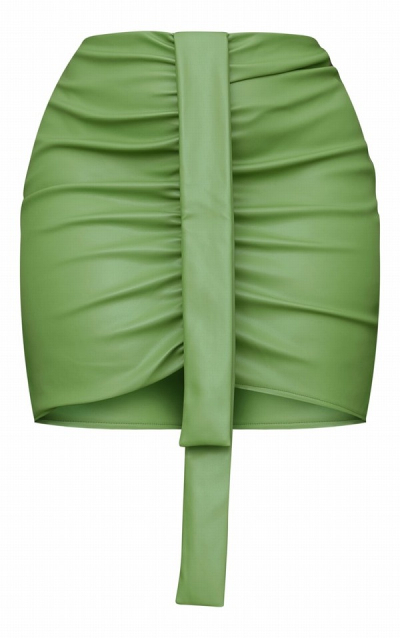 Light Green Pretty Little Thing Plus Bright Faux Leather V Front Ruched Skirts | EDATKYS-61