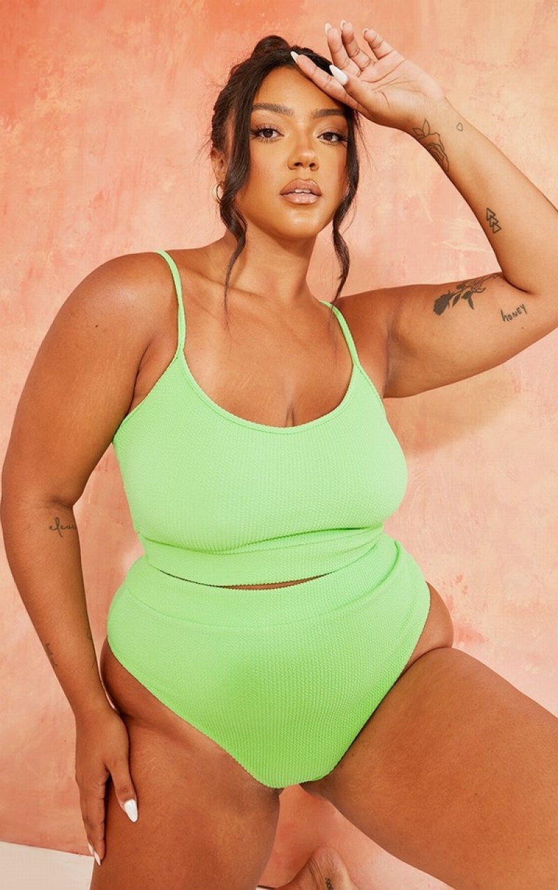 Light Green Pretty Little Thing Plus Bright Crinkle Scoop Neck Bikini Tops | KCBEUAS-68