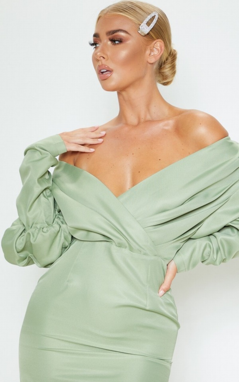 Olive / Green Pretty Little Thing Sage Off The Shoulder Ruched Bodycon Dresses | CETYBVG-61