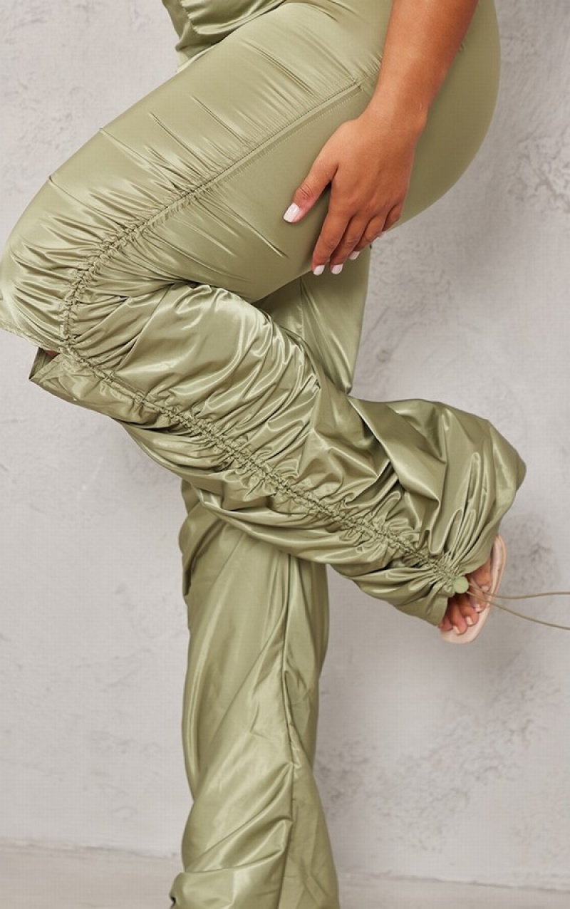 Olive / Green Pretty Little Thing Shape Sage Shell Toggle Ruched Sweatpants | EDZJXMF-65