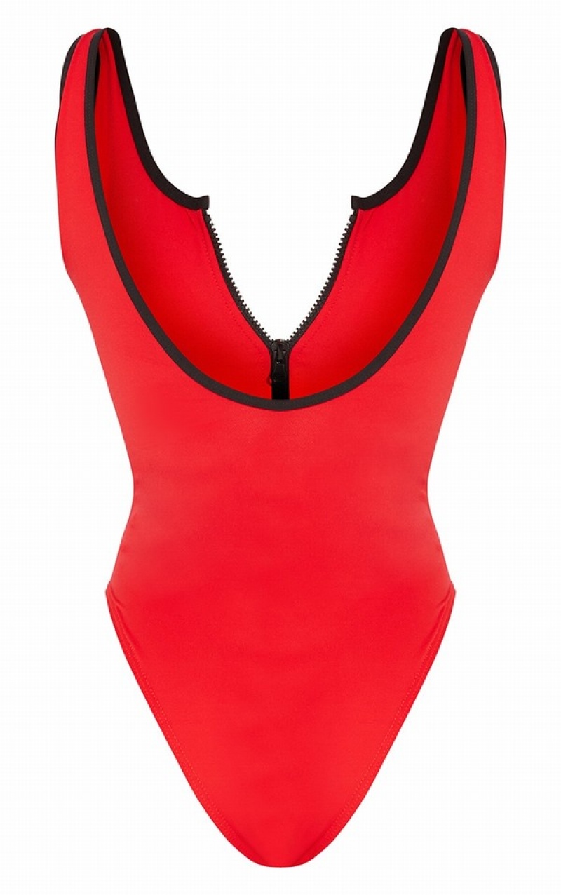 Red Pretty Little Thing Contrast Zip Front Scuba Swimsuits | QUVOPMY-46