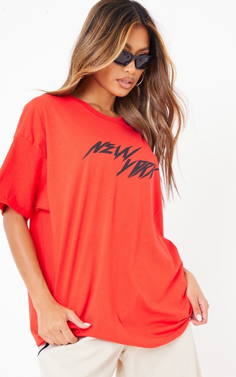 Red Pretty Little Thing New York Graphic Printed Oversized T-shirts | KYBSQIC-05