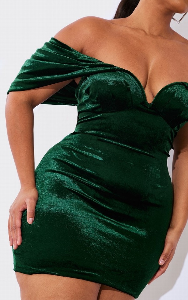 Turquoise / Green Pretty Little Thing Plus Emerald Velvet V Bar Bodycon Dresses | FEVTADS-79