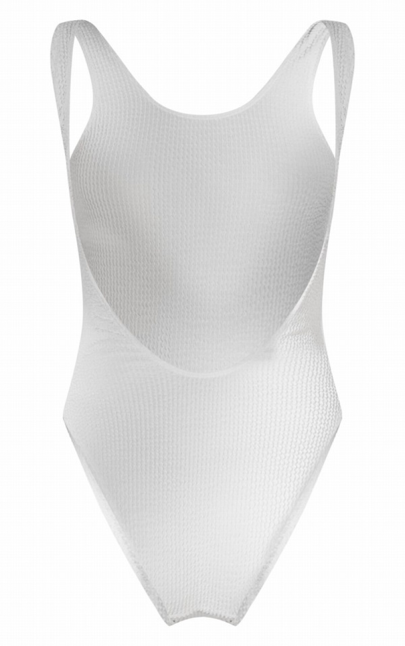 White Pretty Little Thing Crinkle Low Scoop Back Swimsuits | TRKYWAP-08