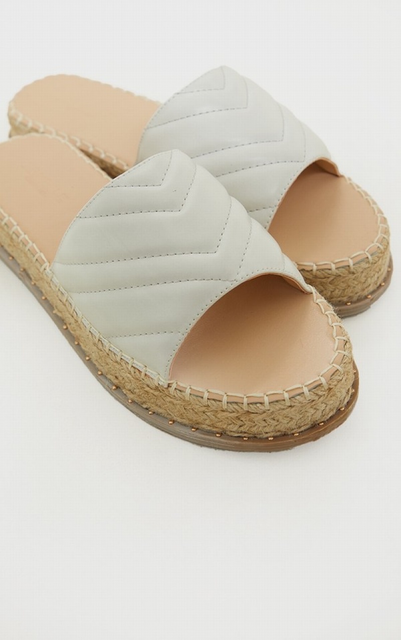 White Pretty Little Thing Quiltedform Espadrille Sandals | HSADGWX-63